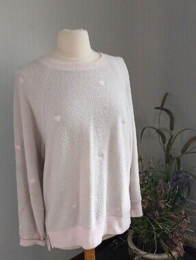 PINK Victoria's Secret Pale Pink Crewneck Top W Hearts